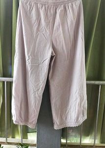 Cropped Lace Hem Pants