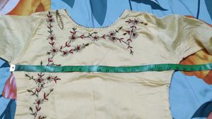 Lightly Yellow Kurtha