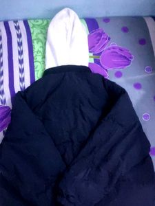 Stylish Black &amp; White Hoodie