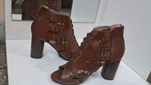 Lace Up Heeled Boots