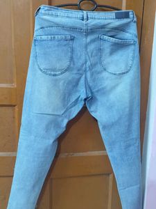 Dnmx Lightly Washed Blue Jeans