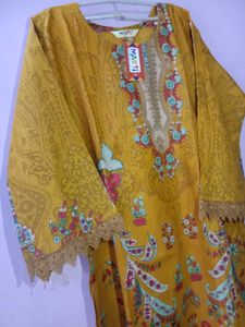 Latest Pakistani Suite Cotton