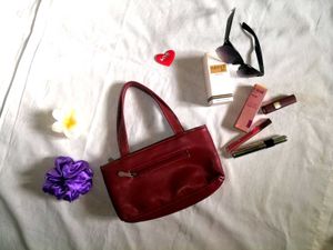 Vintage Vitorio Red Leather Bag