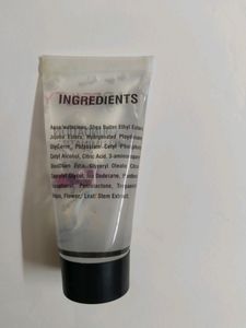 Huda Beauty Primer