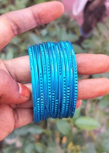 Beautiful Peacock Blue 💙 Colour Bangles