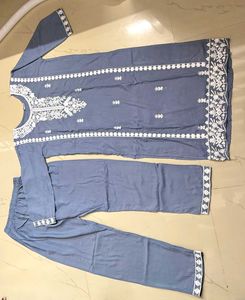 Elegant Embroidered Kurta