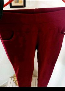 LYCRA Women&#39;s Maroon Jegging