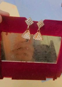 Sparkling Gold Earrings✨🥰🥰
