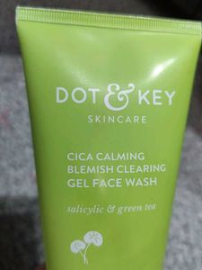 Dot &amp; Key Oily Skin Face Wash