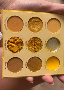 SALE 🔥 Colourpop Eyeshadow - Uh-huh Honey