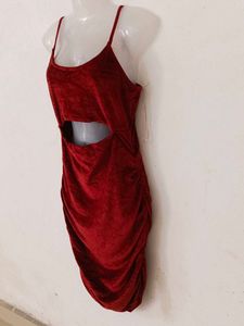 VELVET BODYCON