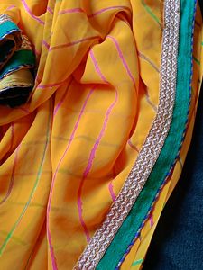 Lahriya Saree