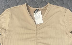 H&amp;M Cropped Top