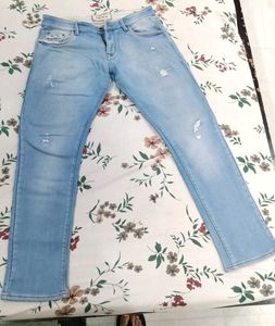 Light Wash Distressed Jeans