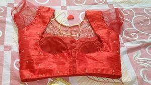 Red Blause