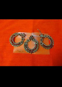 Mangtika And Earrings