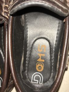 Boys &#39;Doms&#39; Dress Shoes
