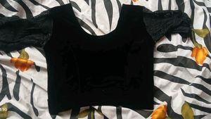 Black Blouse✨️
