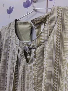 Patterned Long Sleeve Top