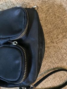 Y2K Black Chain Crossbody Bag