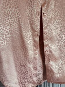 Stylish Shirt With A Glossy Finish