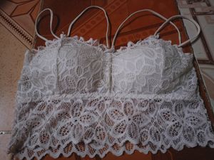 Price Drop 🔥🔥Pinterest Lace Bralett 🤍