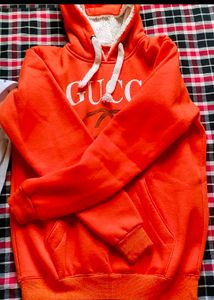 Gucci ()