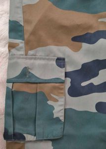 Lightweight Army Pants Size 32 | Comfortable Fit