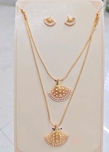 Elegant Pearl &amp; Gold Jewelry Set - Unused