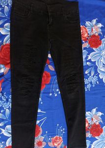 Preloved Black Jeans On Sale! Grab Soon!
