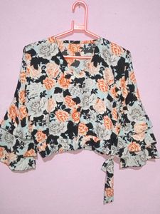 Buloon Pattern Top.