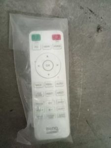 BENQ NEW AND ORIGINAL PROJECTOR REMOTE