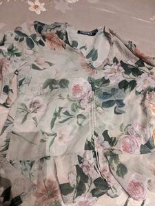 Multicolor Floral Printed V Neck Top (Women&#39;s)
