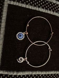 Charm Bangle Set
