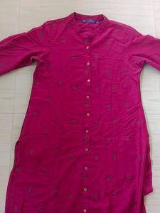 Free Gift Assured$Avaasa Medium Size Kurta