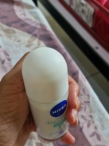 Nivea Roll On Deodorant Natural Glow