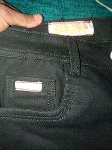 28 size Black Jeans For Boys