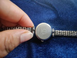 Titan Silver Colour, Round Small Dial