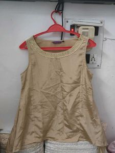 Elegant Sleeveless Top