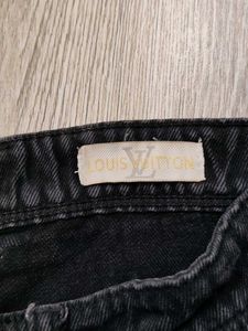 Ma2071 louis vuitton baggy jeans waist 30 inches