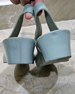 Comfortable 👡 Sandal, Carry Professionally