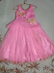 Beautiful Girls Calf Length Party Dress🎀