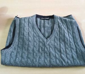 Knitted Sweater Vest