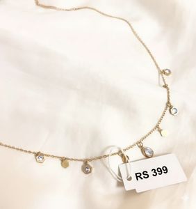 PRETTY NEKCLASE( ANTI TARNISH / STAINLESS STEEL )