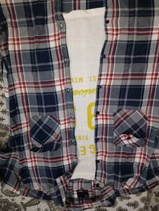 checkshirt with t shirt