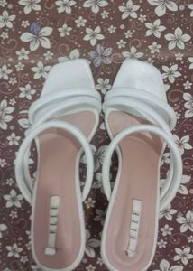 🌸White Heel