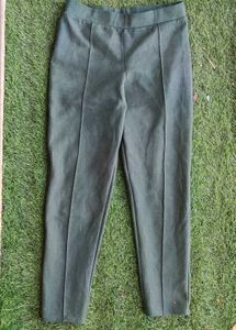 💚 Green Pants 💚