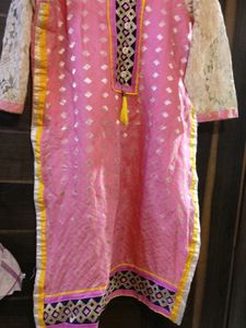 Kurti With Dupatta