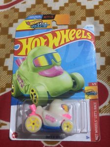Hot Wheels Let's Race Duck N' Roll
