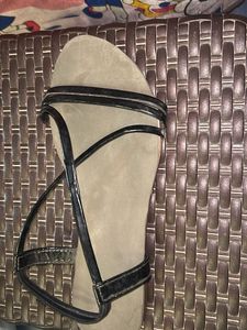 Black Strappy Flat Sandals – Comfortable &amp; Stylish